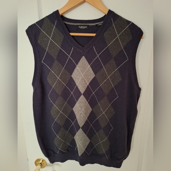 Van Heusen V Neck Golf Sweater Vest Navy Blue and Grey Plaid Argyle M - Picture 1 of 7